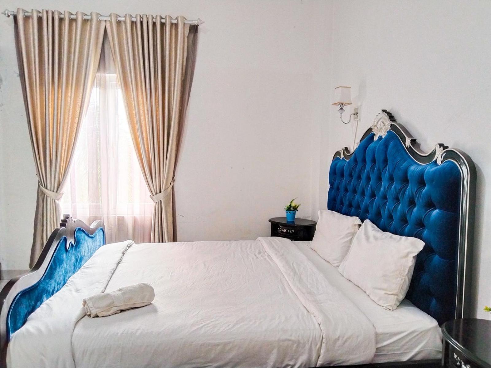 Grand Shaqilla Syariah Hotel Deli Tua Exterior photo