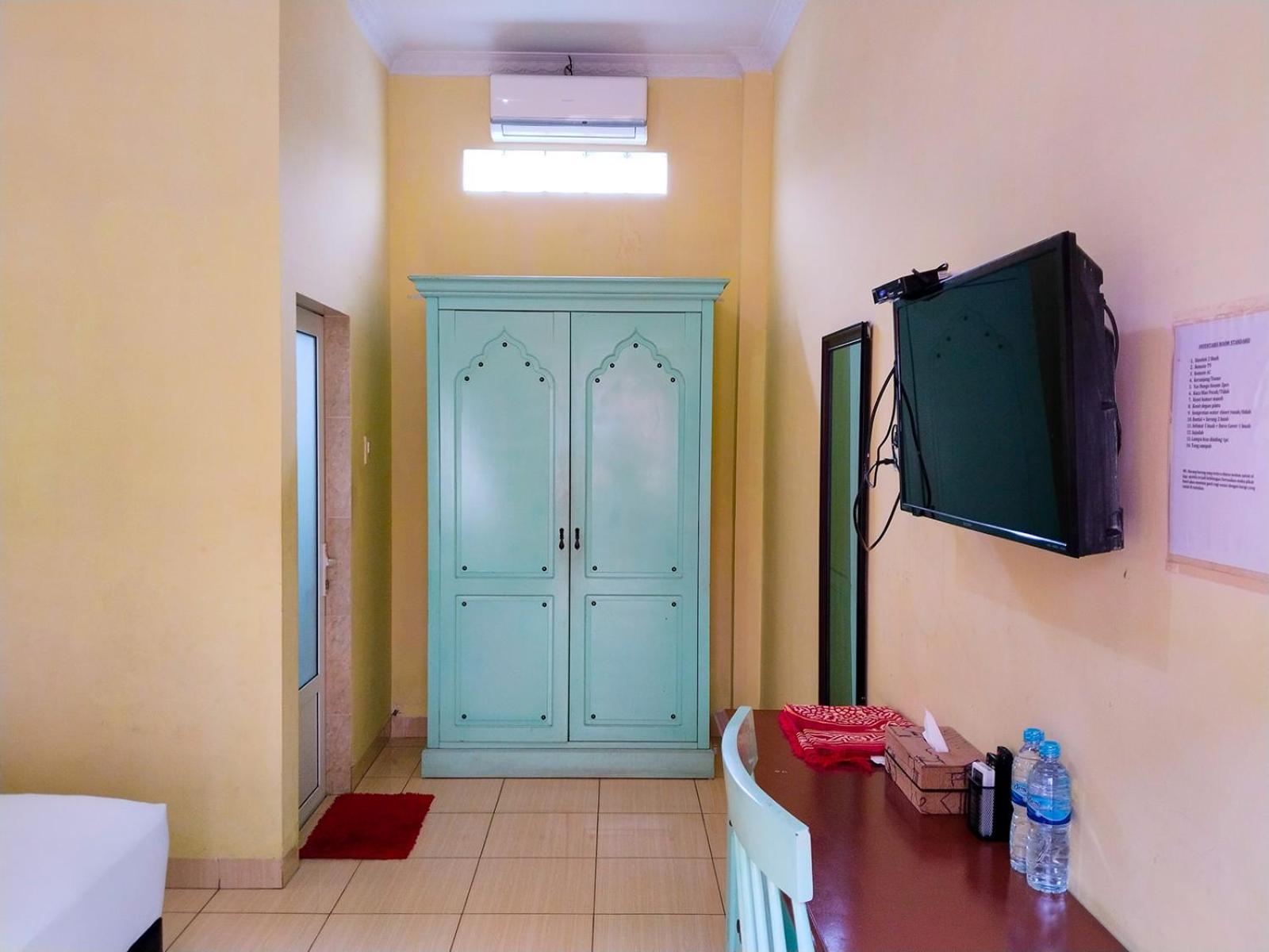 Grand Shaqilla Syariah Hotel Deli Tua Exterior photo